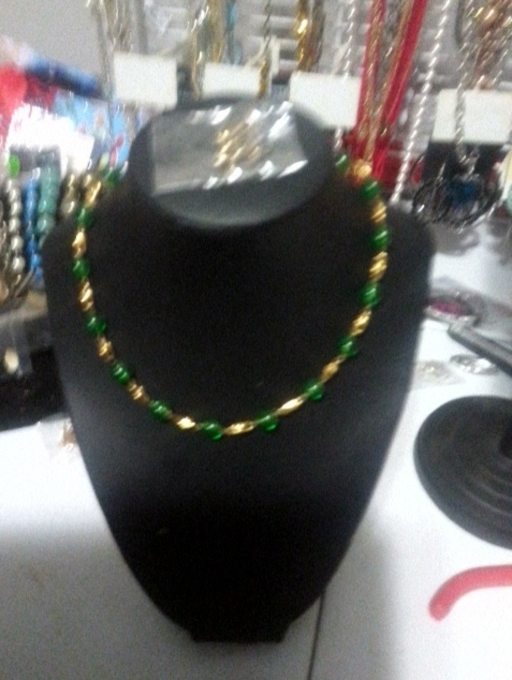 Elegant Green and Gold Beaded Necklace - Women Jewelry